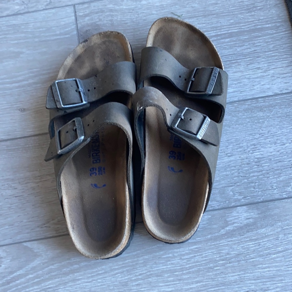Birkenstock’s size 39